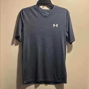 Under Armour Gray Short Sleeve Tee Moisture-Wicking